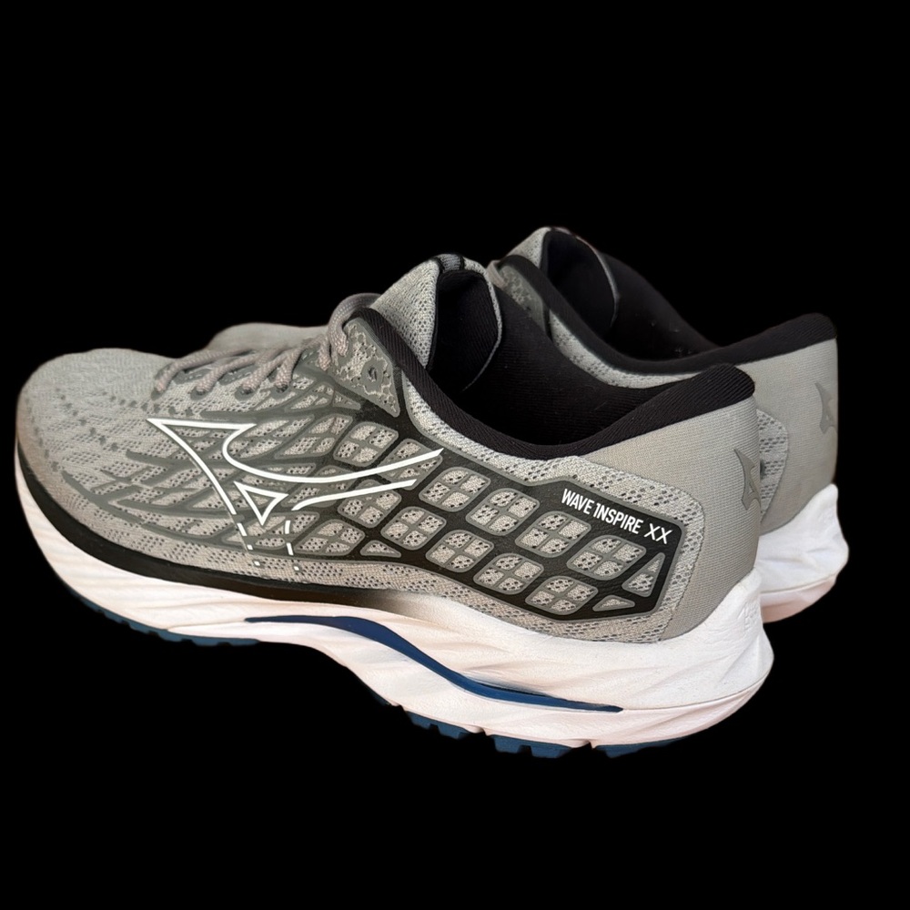 Mizuno Wave Inspire XX Gray Running Shoes Men’s size 10.5 EUC